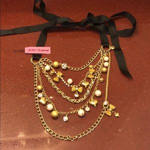Betsey Johnson necklace
